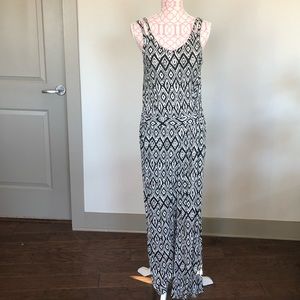 Stylish and comfortable tribal print jumpsuit